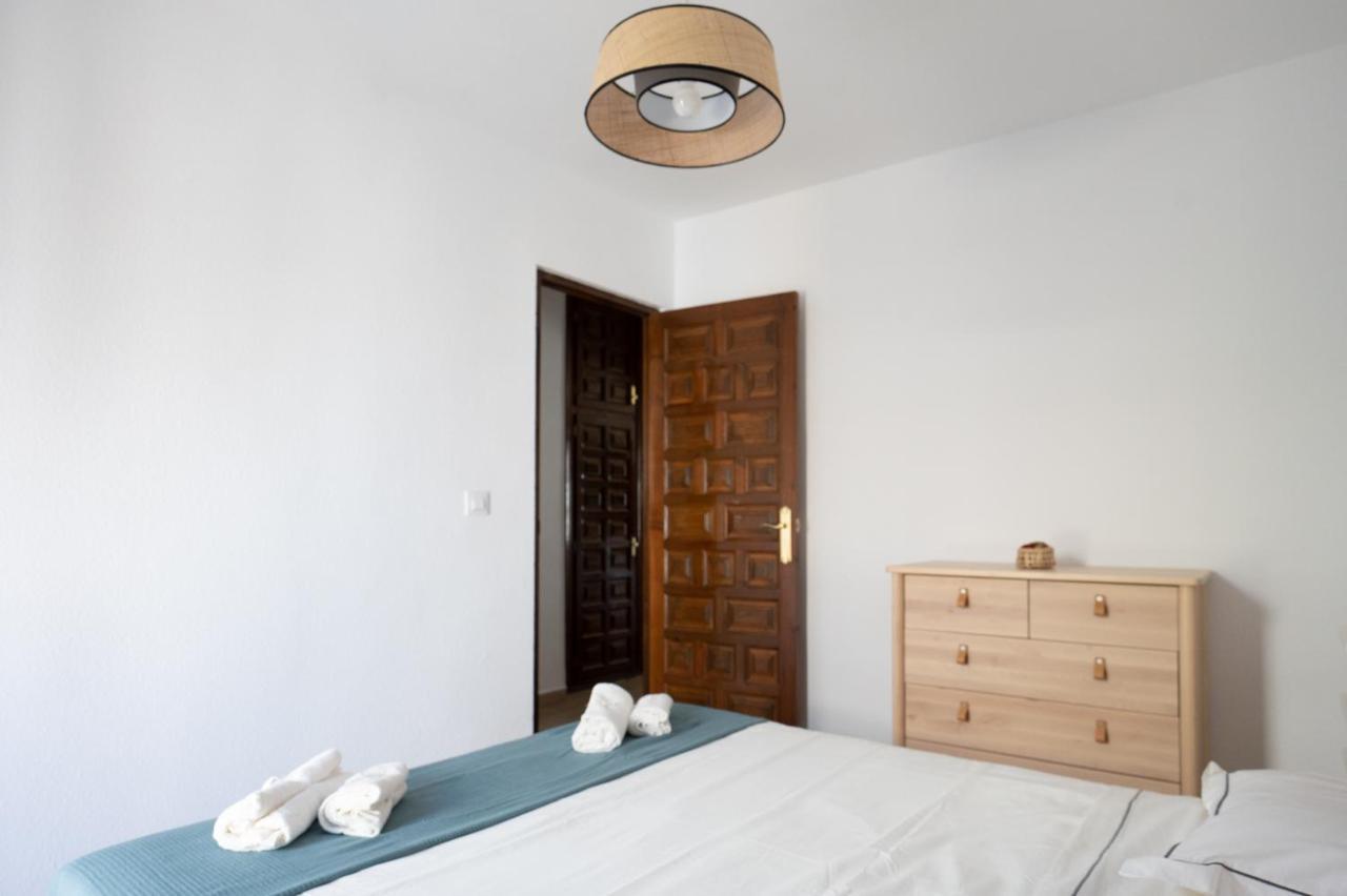 Lovely 1- Bedroom Rental With Pool, Close To The Beach Vera Eksteriør bilde